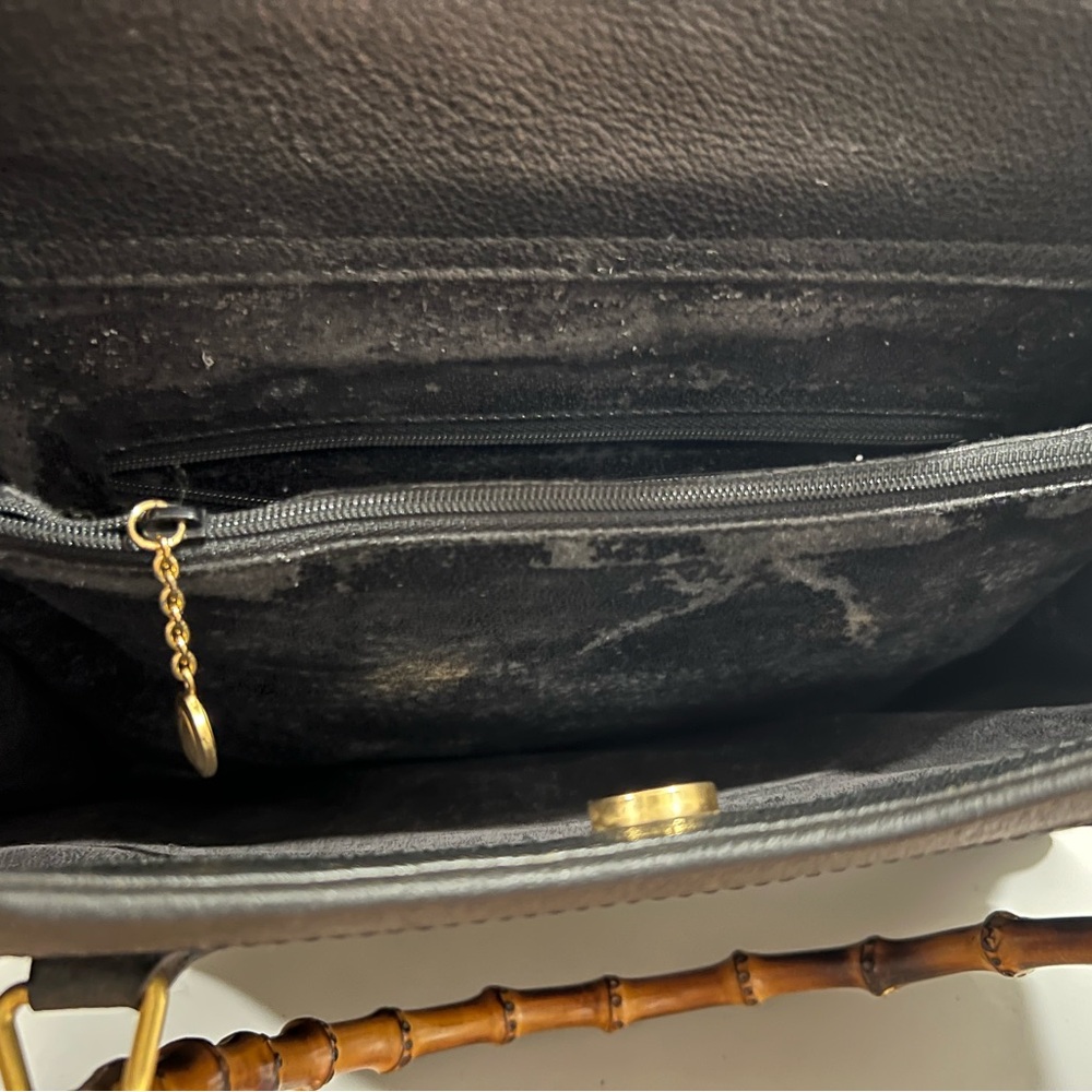 Gucci Diana Bamboo Top Handle Bag in Black Suede - Picture 6 of 9